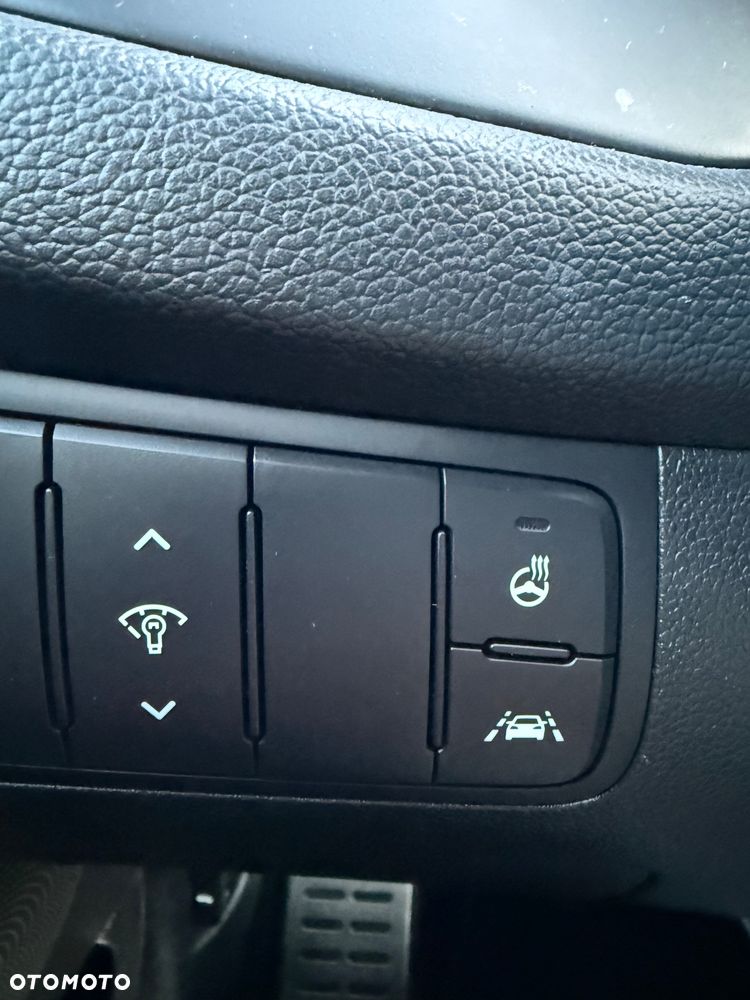 Kia ProCeed 1.6 T-GDI GT-Track - 26