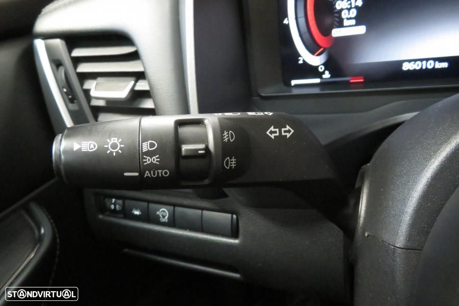 Nissan Qashqai 1.3 DIG-T N-Connecta LED Xtronic - 13