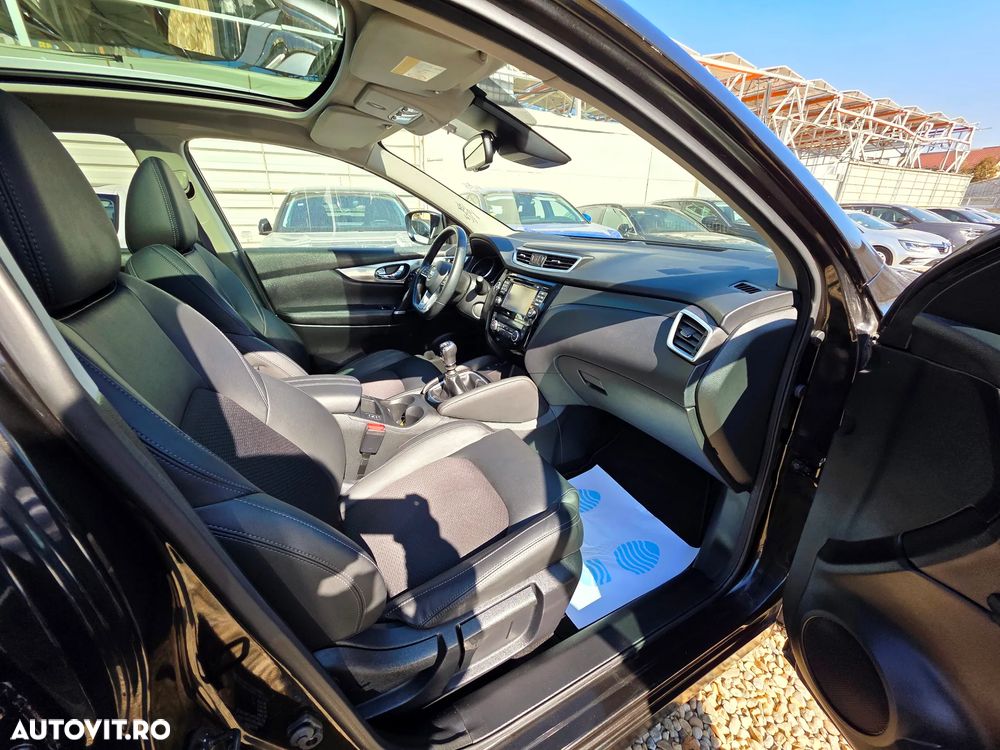 Nissan Qashqai 1.2 DIG-T TEKNA+ - 15