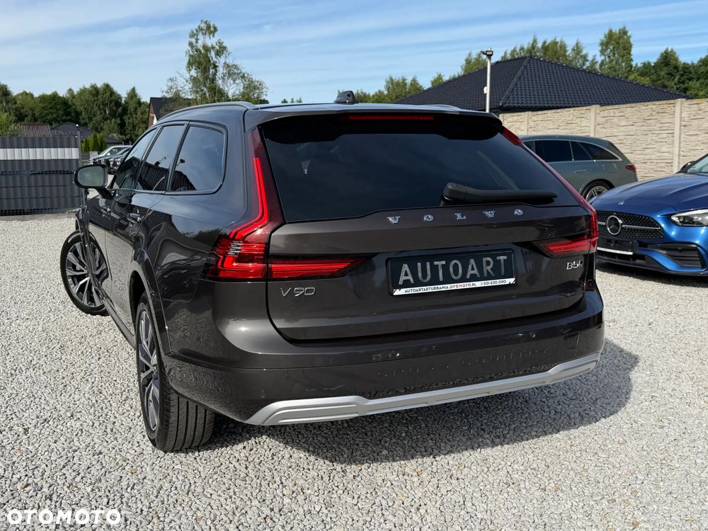 Volvo V90 Cross Country B5 D AWD Ultimate - 11