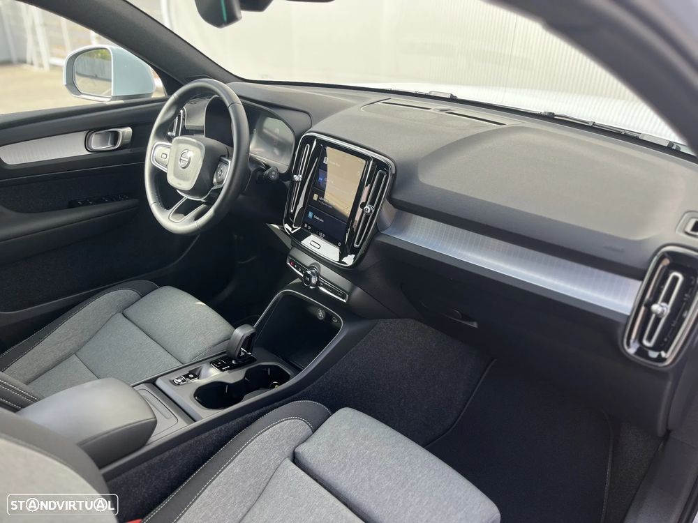 Volvo XC 40 2.0 B3 Core - 3