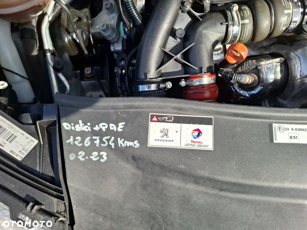 Peugeot 2008 e-HDi FAP 92 STOP & START Allure - 27