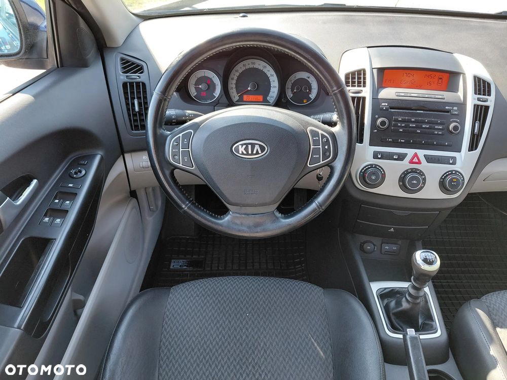 Kia Ceed 1.6 Crdi Comfort + - 13