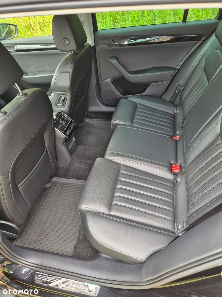 Skoda Superb 2.0 TSI 4x4 L&K DSG - 29