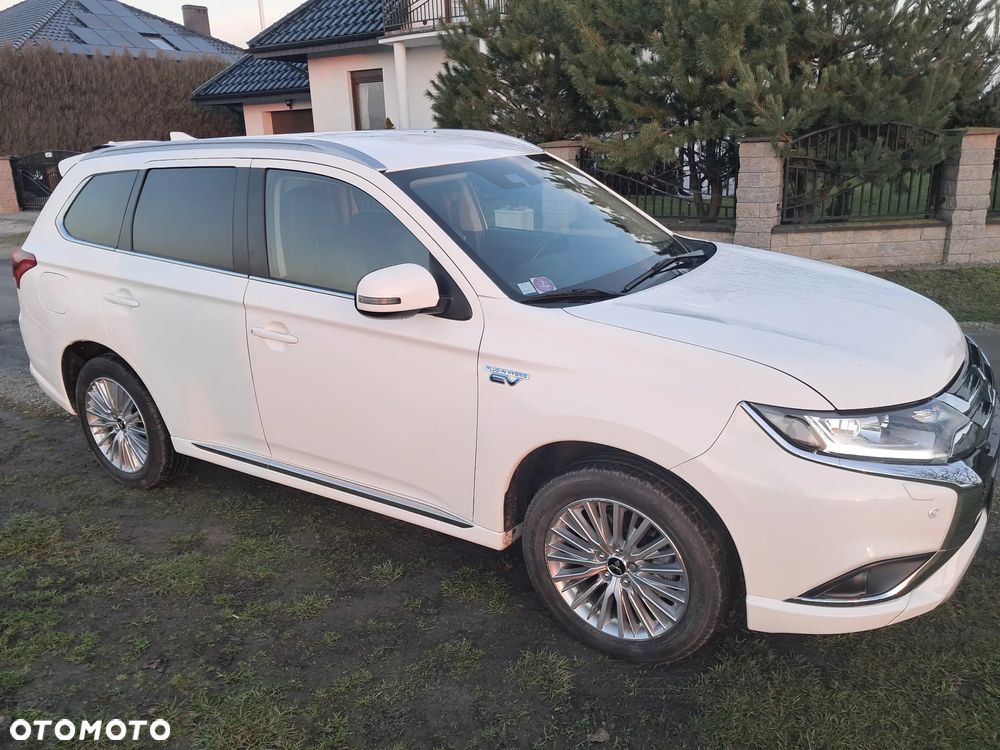 Mitsubishi Outlander 2.4 4WD Spirit - 21