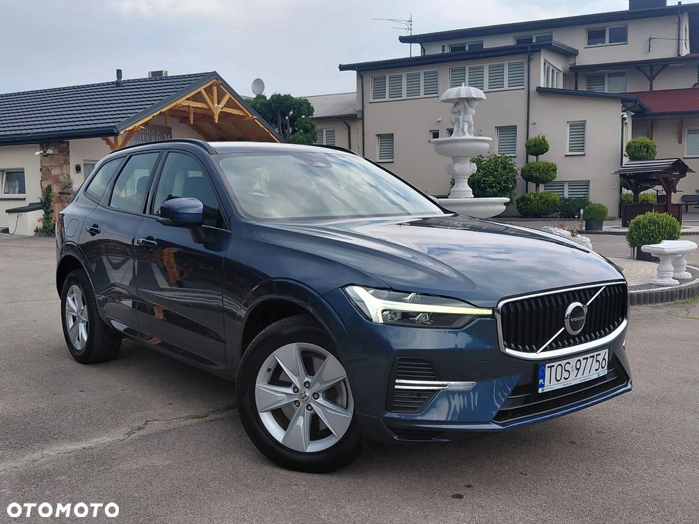 Volvo XC 60 B4 D AWD Geartronic Momentum - 1