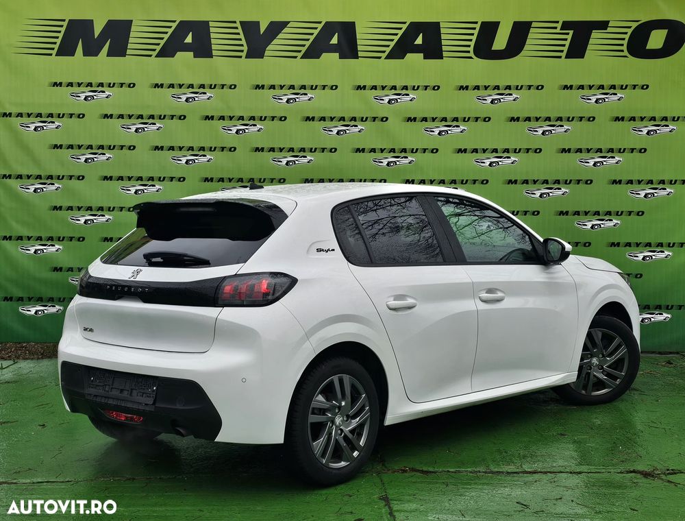 Peugeot 208 PureTech 100 EAT8 Active - 8