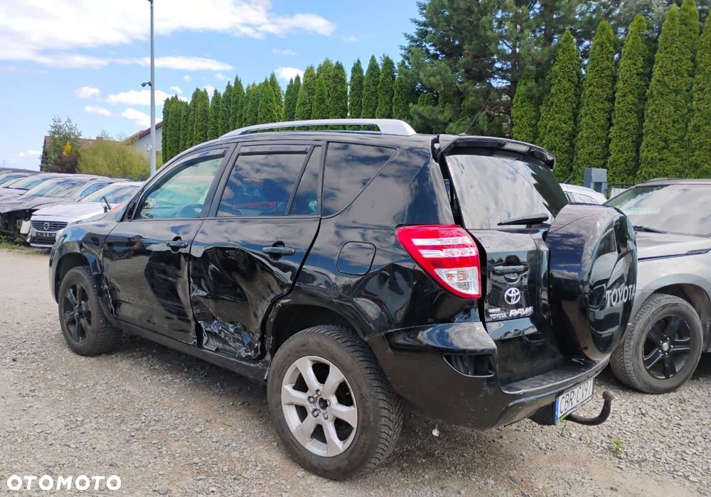 Toyota RAV4 - 24