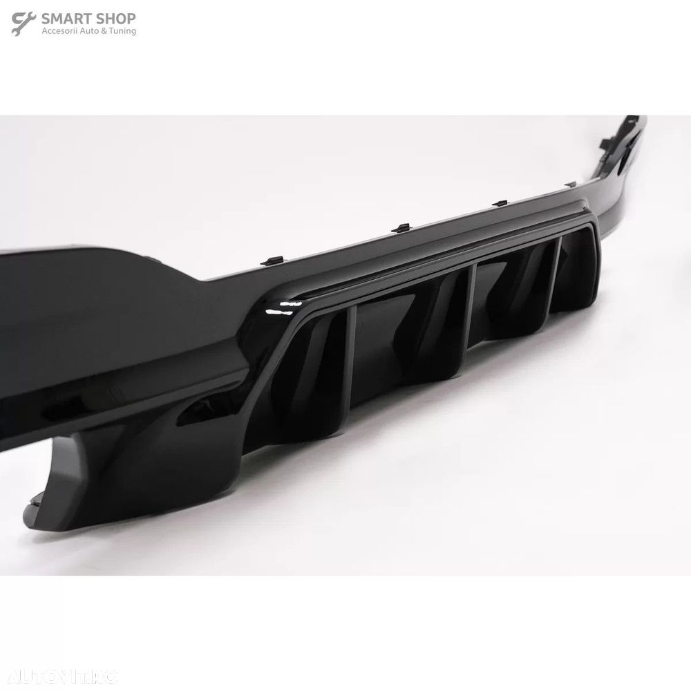 Difuzor Bara Spate BMW Seria 5 G30 G31 (2017+) M5 Design Negru Lucios - 8