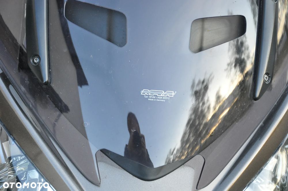 Kawasaki GTR - 17