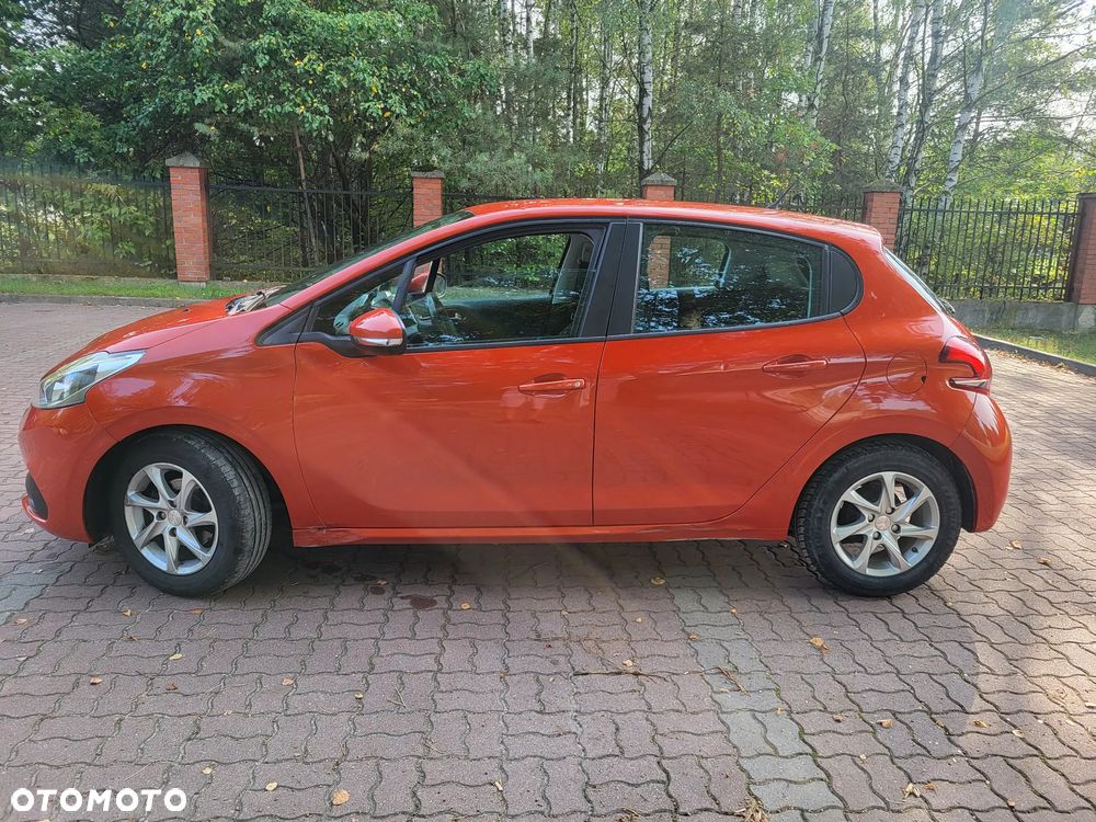 Peugeot 208 1.2 PureTech Active - 8