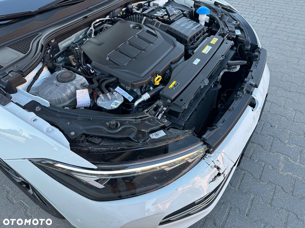 Volkswagen Passat - 12