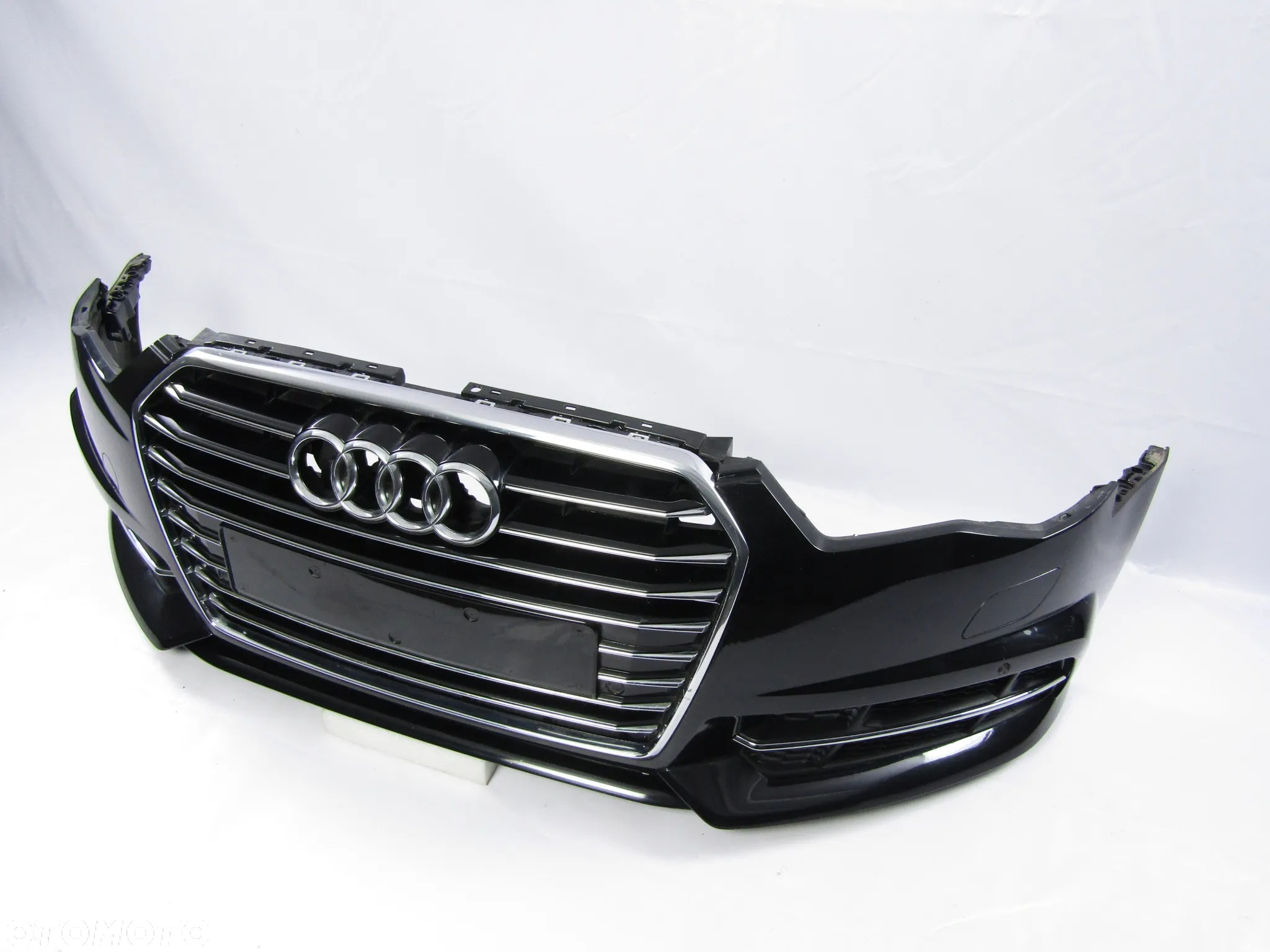 Zderzak przedni Audi A6 C7 S LINE 14 - 18 Sprysk. / Pdc-4 Lakier LY9T - 9