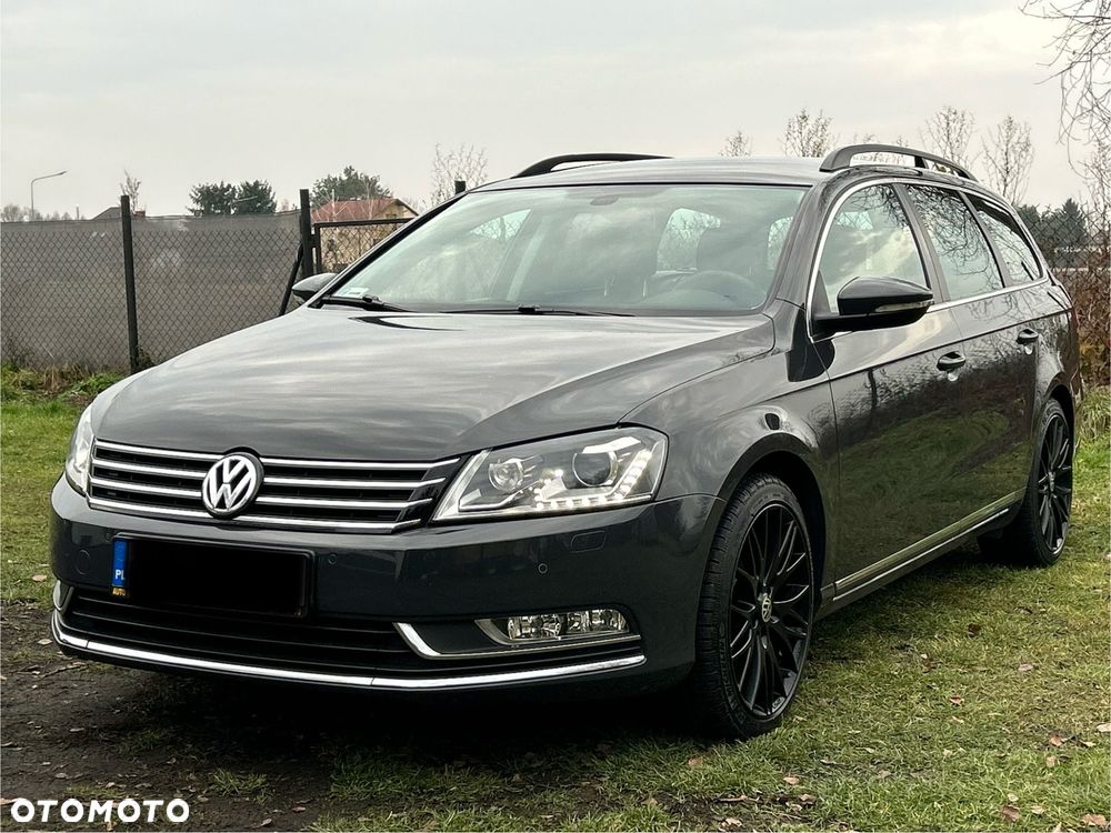 Volkswagen Passat 1.6 TDI DPF BlueMot Highline - 17