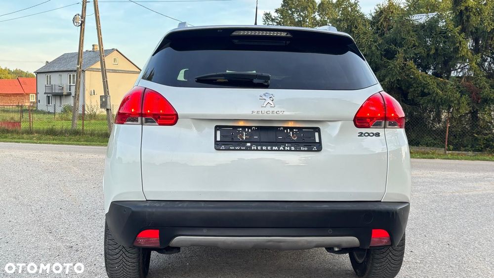 Peugeot 2008 - 5