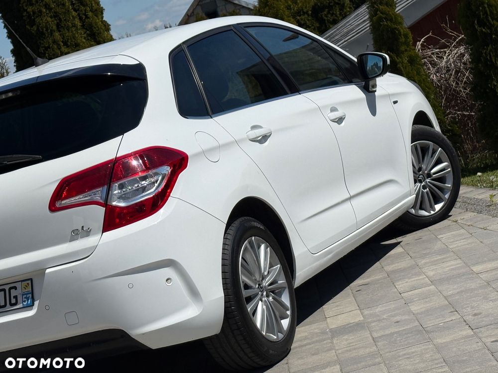 Citroën C4 VTi 120 Exclusive - 18