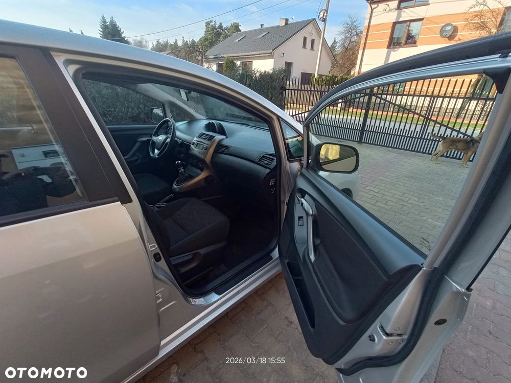 Toyota Verso 1.6 Edition - 14