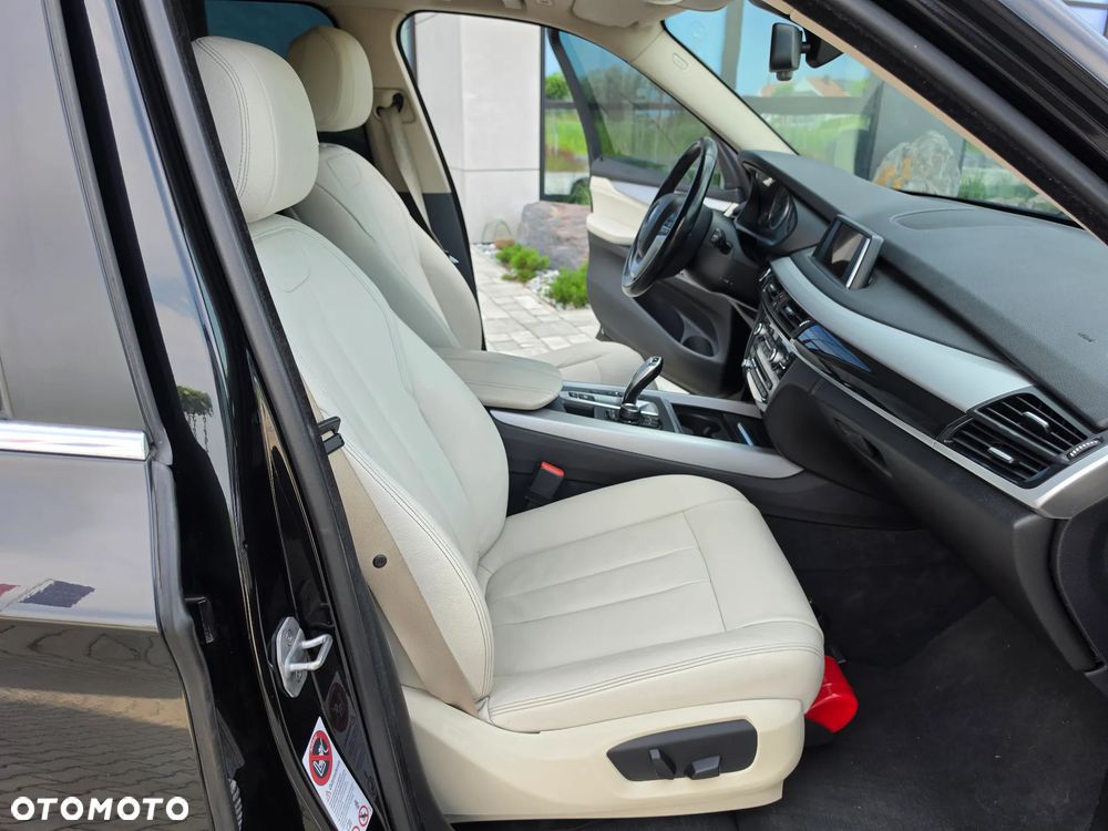 BMW X5 xDrive25d - 29