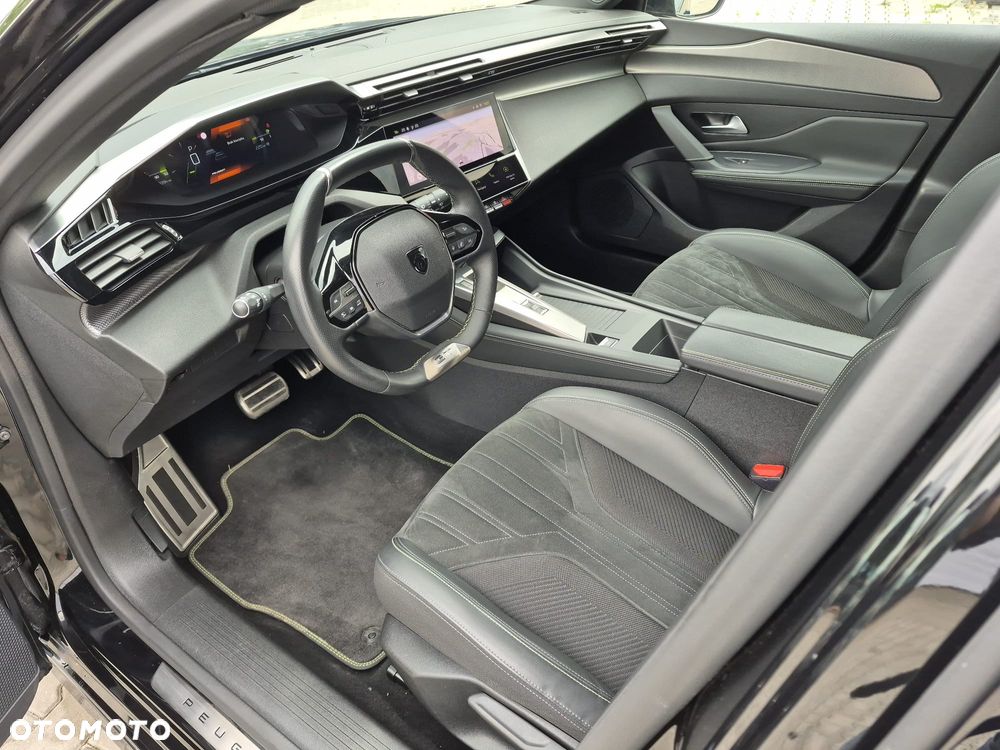 Peugeot 308 - 25