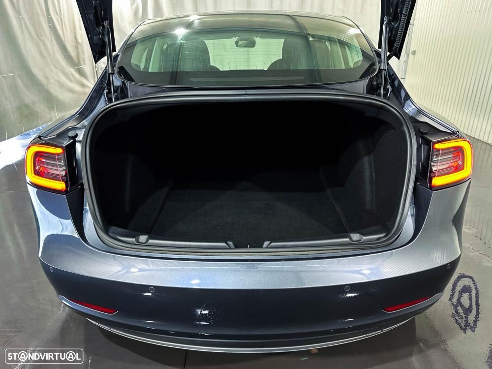 Tesla Model 3 Long-Range Dual Motor AWD - 51