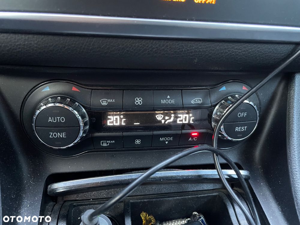Mercedes-Benz GLA 180 (CDI) d 7G-DCT Urban - 9