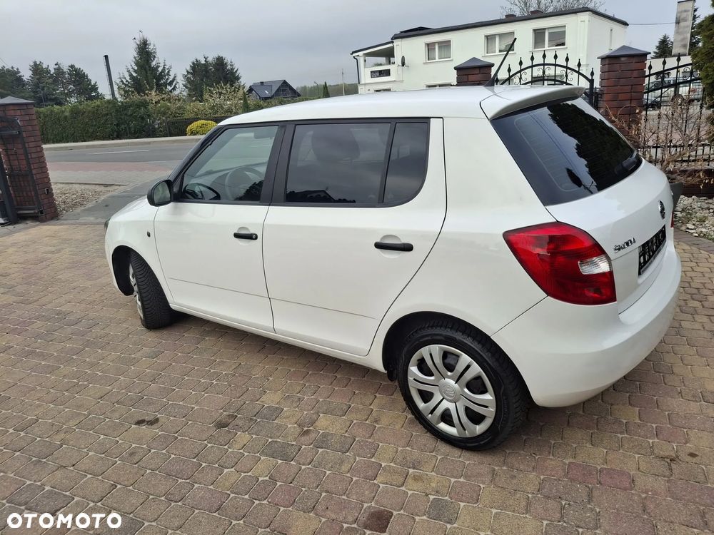 Skoda Fabia 1.2 HTP Ambition - 6