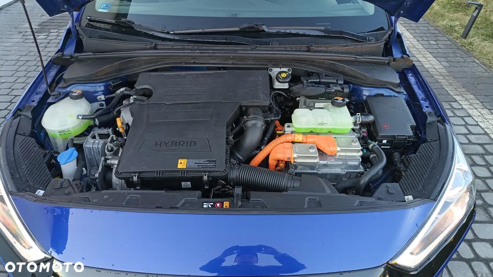 Hyundai IONIQ 1.6 GDI Premium - 18