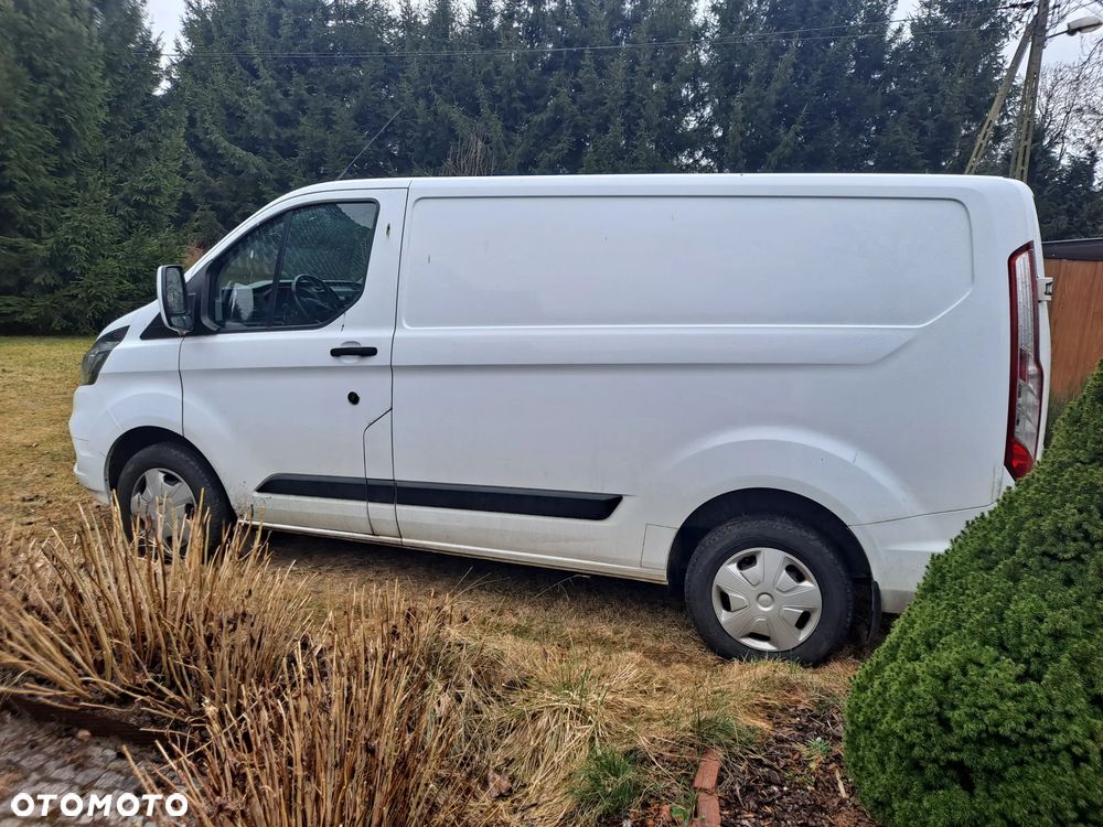 Ford TRANSIT CUSTOM - 1