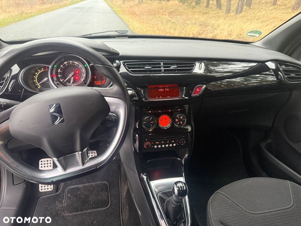 Citroën DS3 VTi 120 So Paris - 9