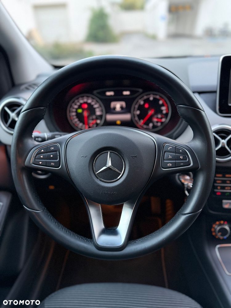 Mercedes-Benz Klasa B - 22