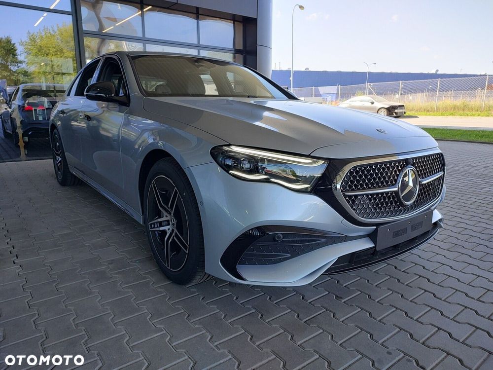 Mercedes-Benz Klasa E - 4