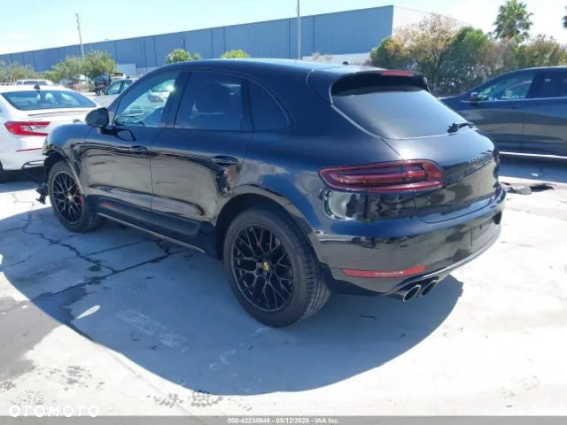 Porsche Macan GTS - 3