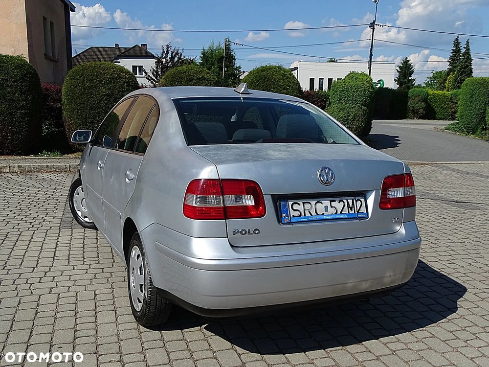 Volkswagen Polo 1.4 16V Comfortline - 3