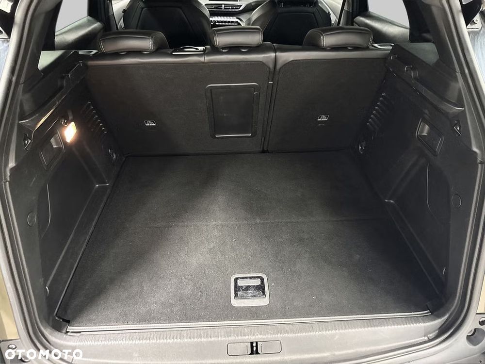 Peugeot 3008 1.6 PureTech HYbrid4 GT S&S EAT8 - 17