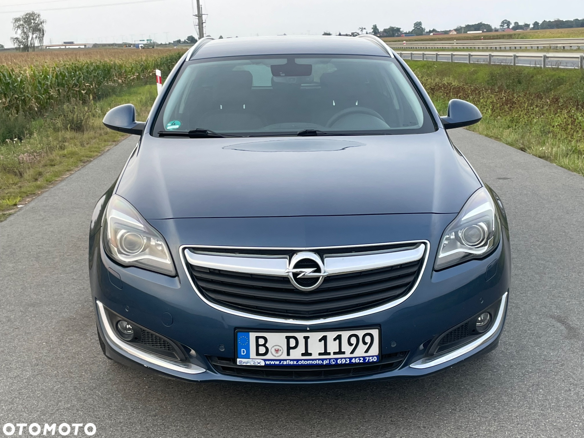 Opel Insignia 1.4 Turbo Sports Tourer ecoFLEXStart/Stop Business Innovation - 9