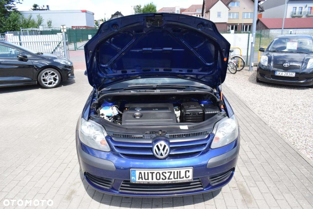 Volkswagen Golf Plus - 12