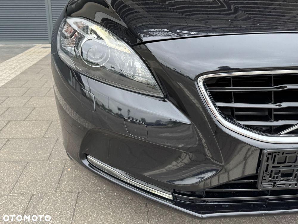 Volvo V40 D4 Geartronic Momentum - 37