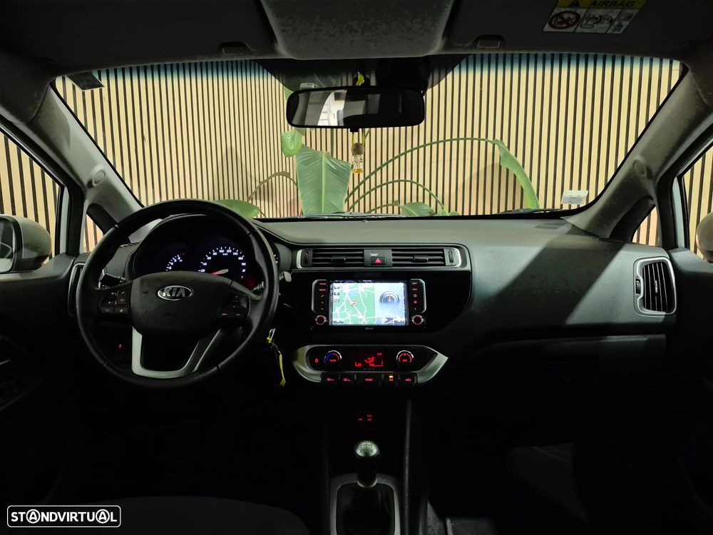 Kia Rio 1.2 CVVT In Town - 8