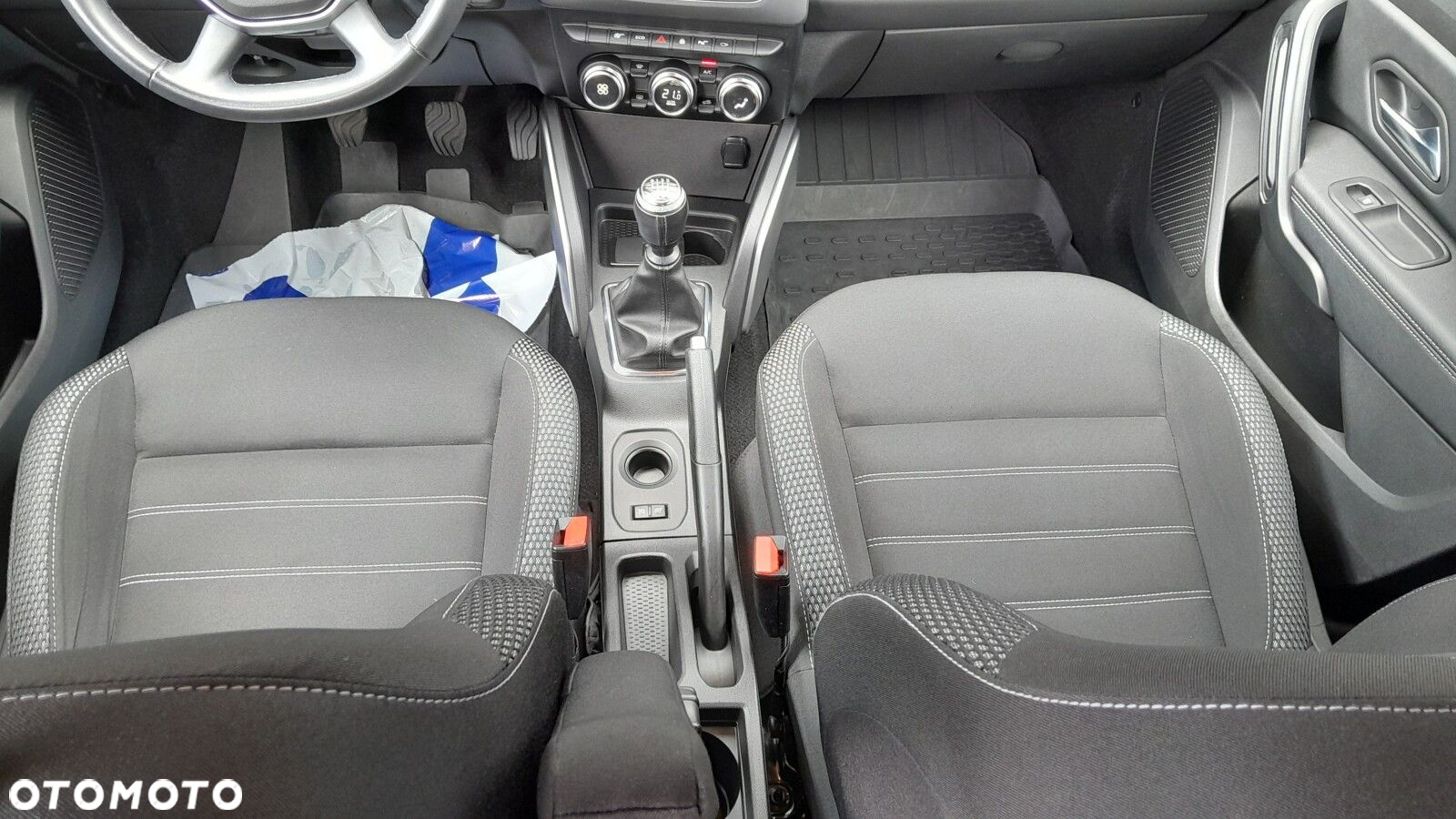 Dacia Duster 1.3 TCe FAP Prestige - 17