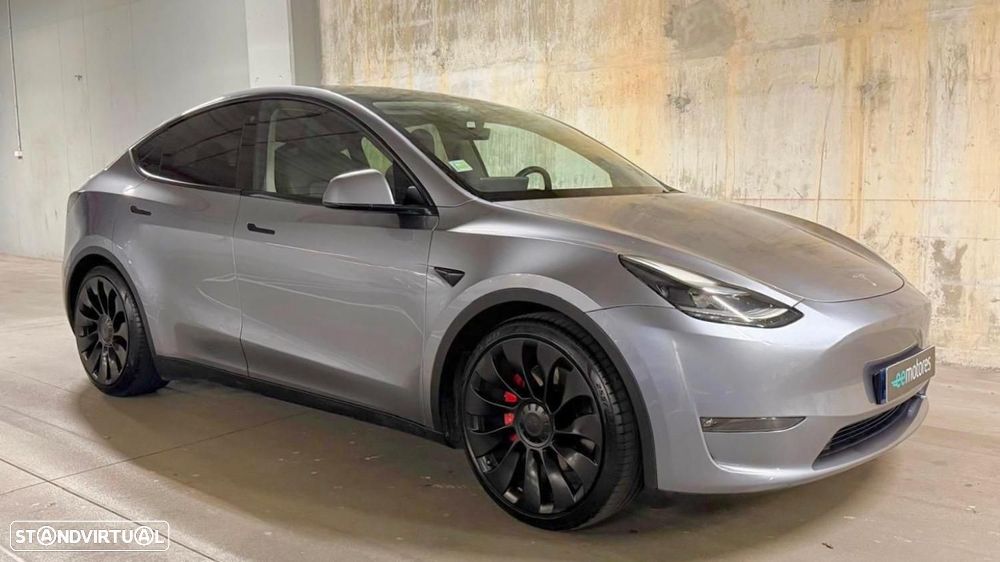Tesla Model Y Performance Tração Integral - 3