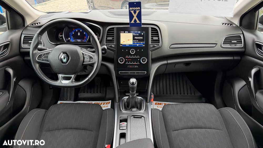 Renault Megane Grandtour TCe 140 GPF LIMITED - 8