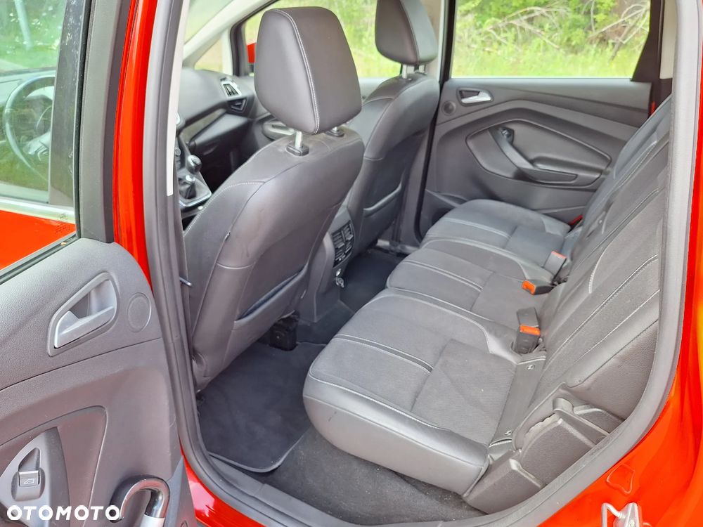 Ford C-MAX - 11