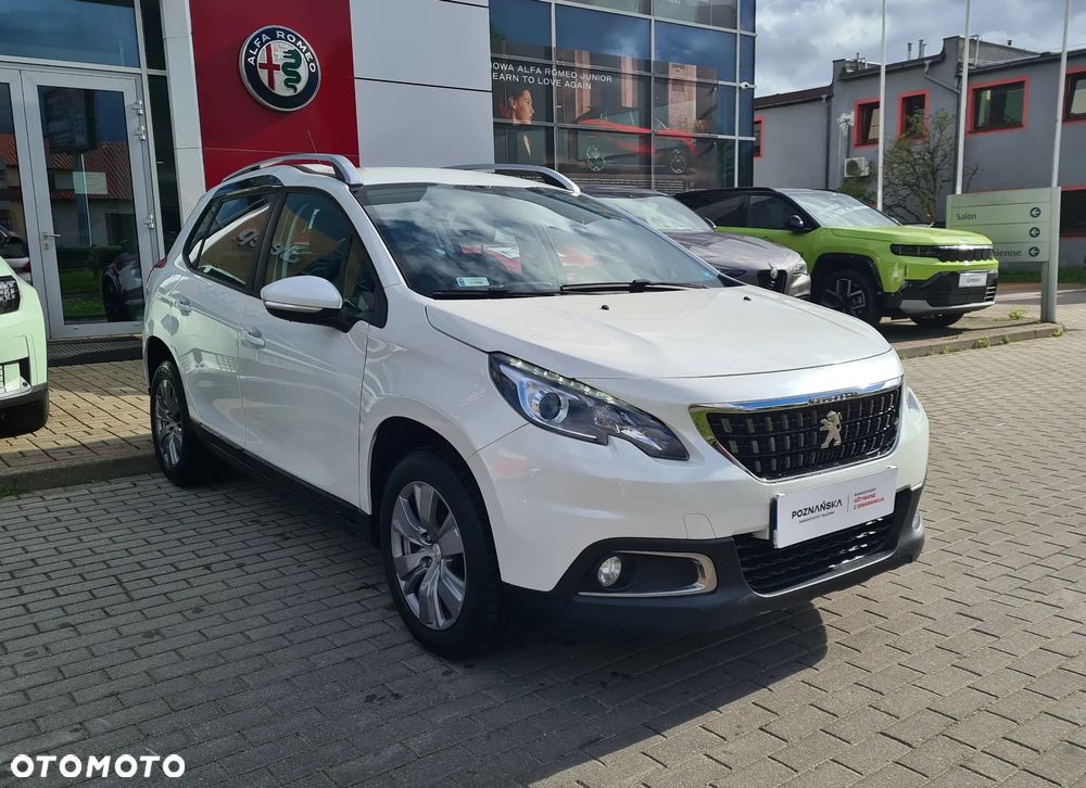 Peugeot 2008 1.2 Pure Tech Style S&S EAT6 - 3