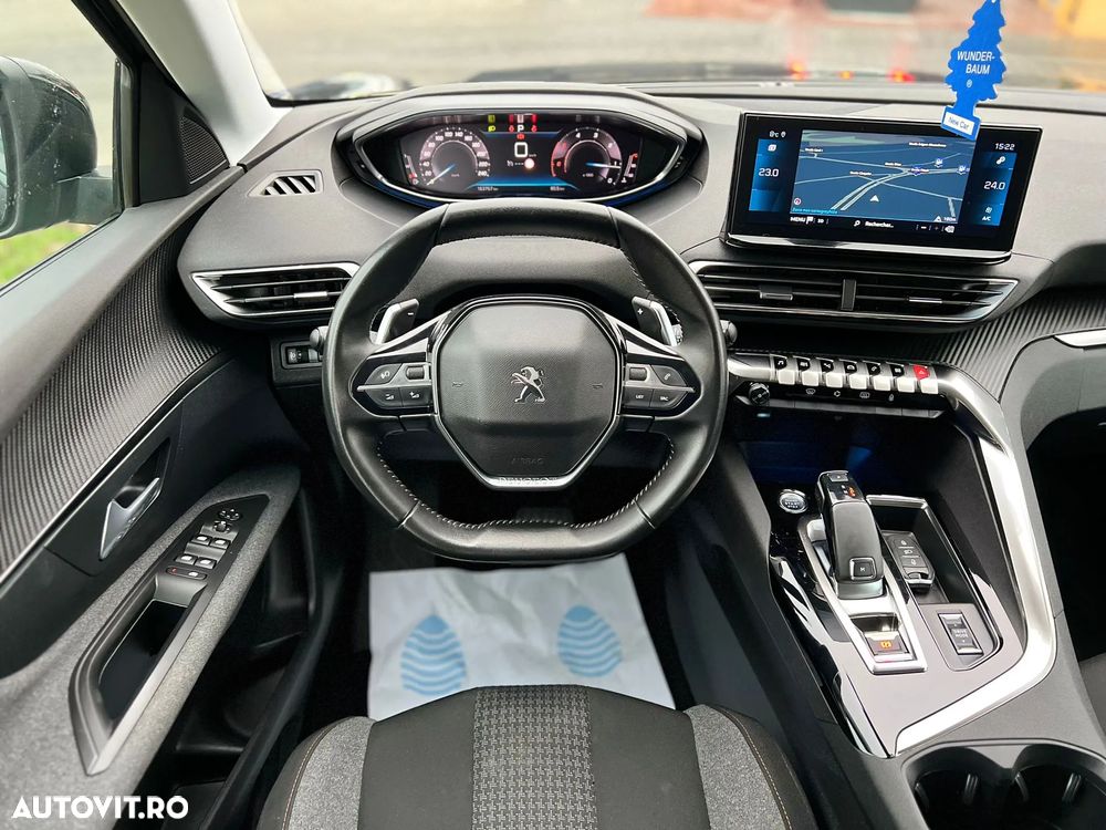 Peugeot 3008 BlueHDi 130 Stop & Start EAT8 Active Business-Paket - 24