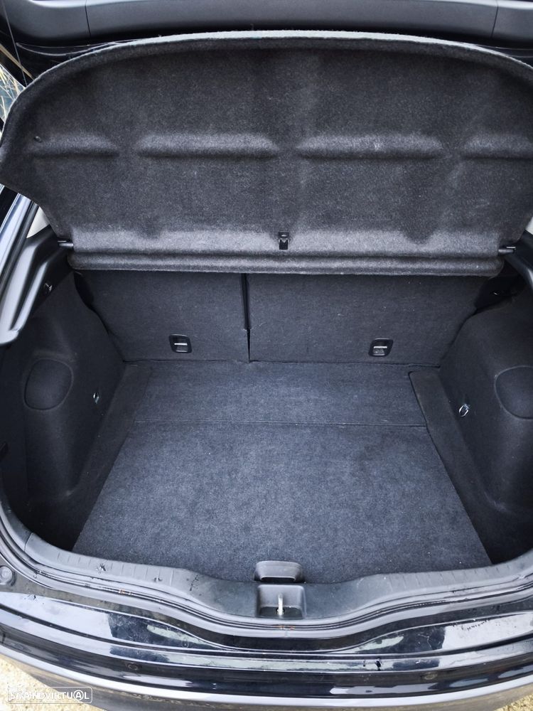 Honda Civic 1.8 Elegance - 22