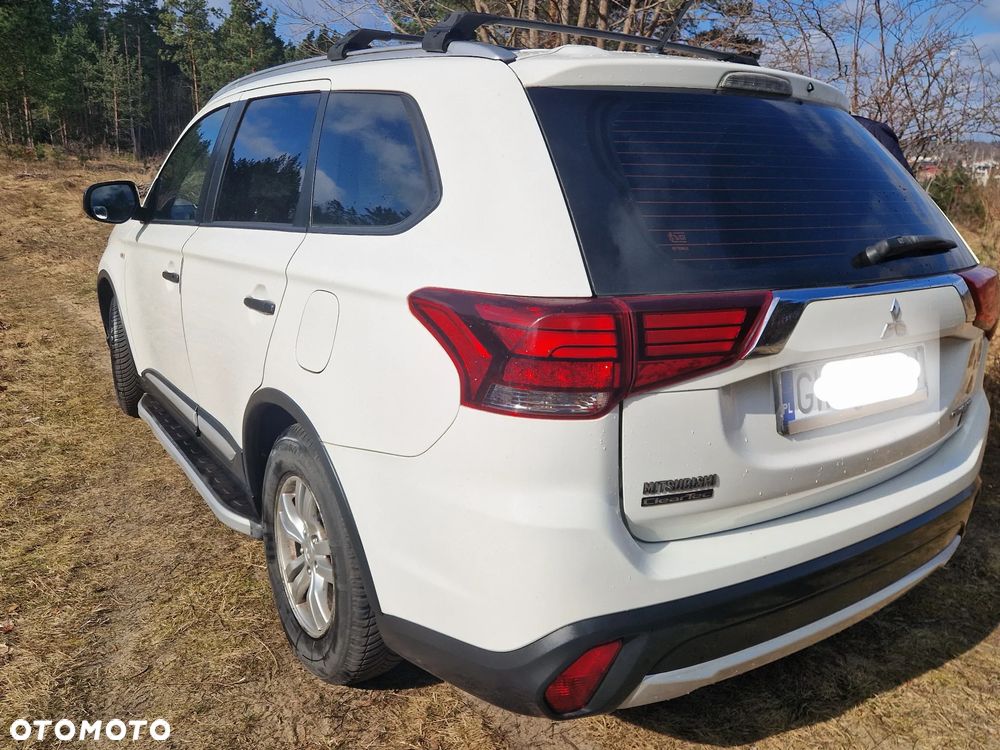 Mitsubishi Outlander 2.0 City Style 2WD - 9