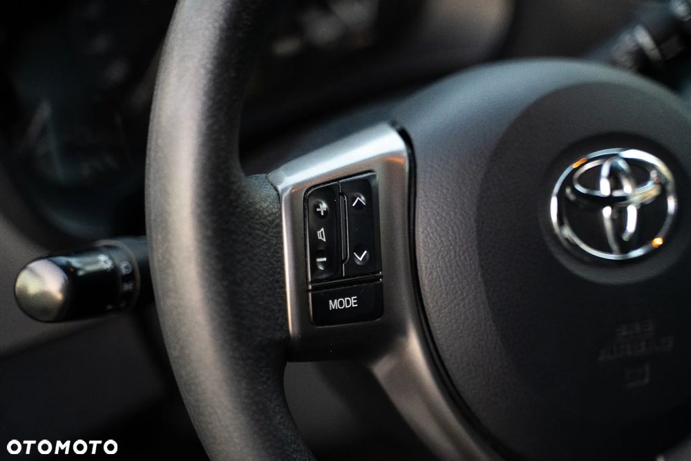 Toyota Yaris 1.0 Life - 21