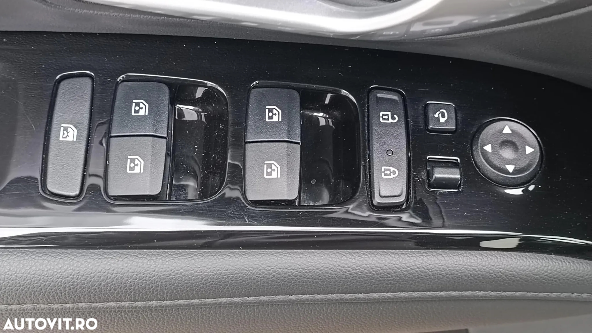 Hyundai Tucson PHEV 1.6 l 265 CP 4WD 6AT Luxury - 9