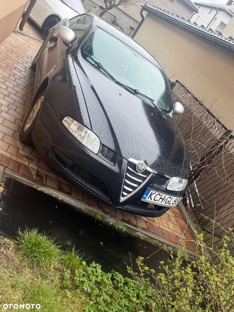 Alfa Romeo GT - 1