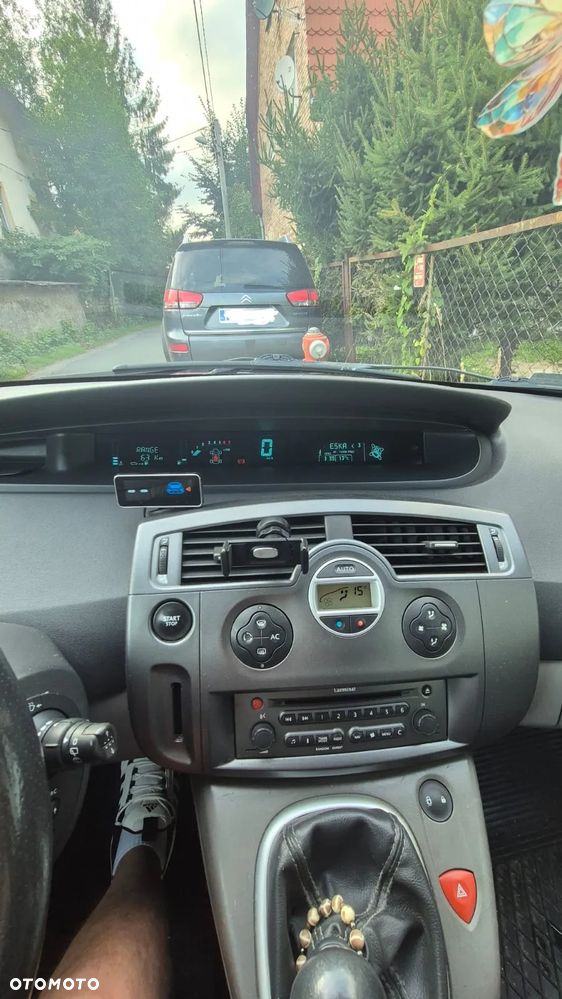 Renault Scenic 2.0 Confort Expression - 8